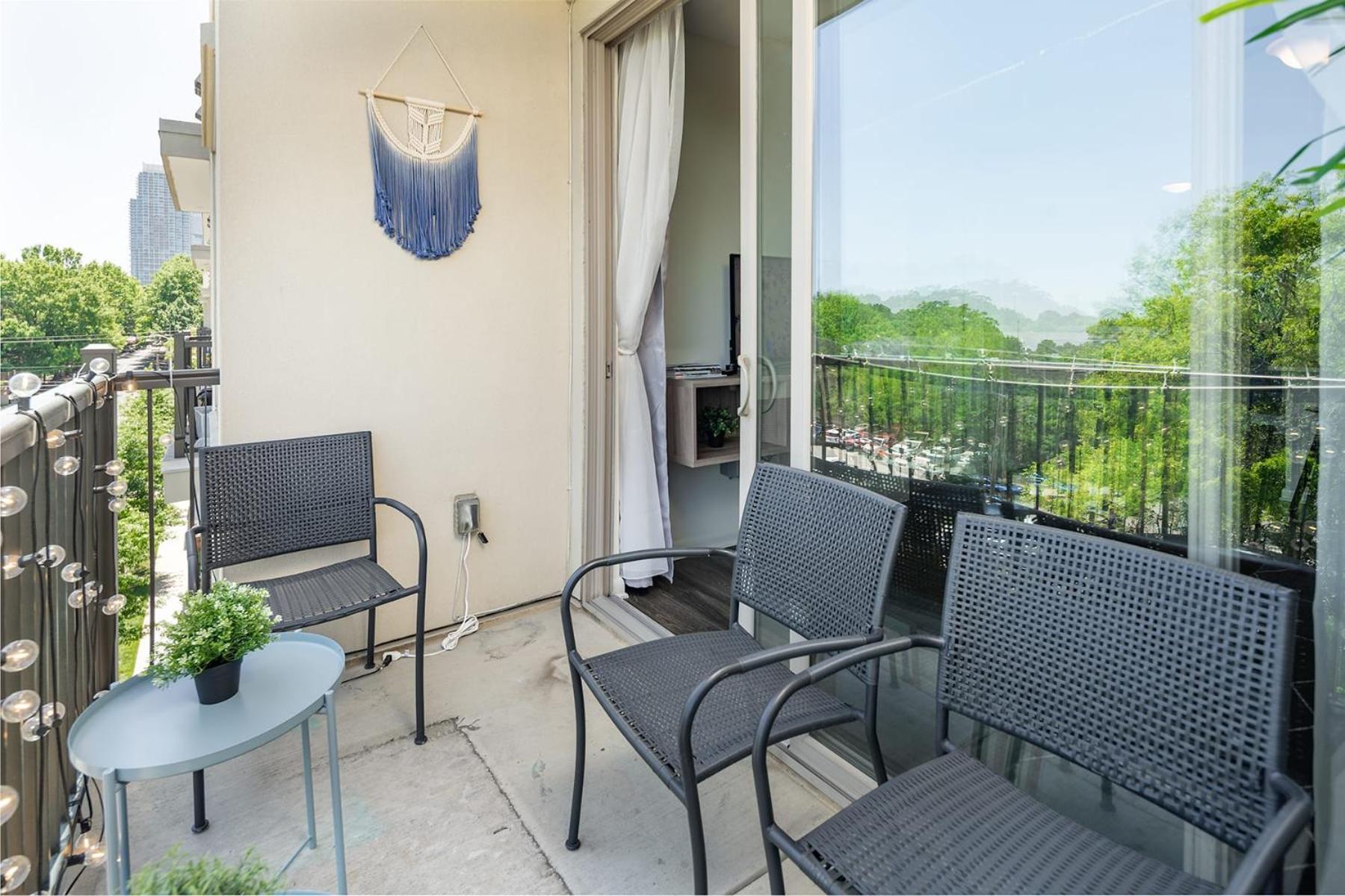Uptown 4Th Ward Luxury Apt Year-Round Pool Charlotte Eksteriør billede