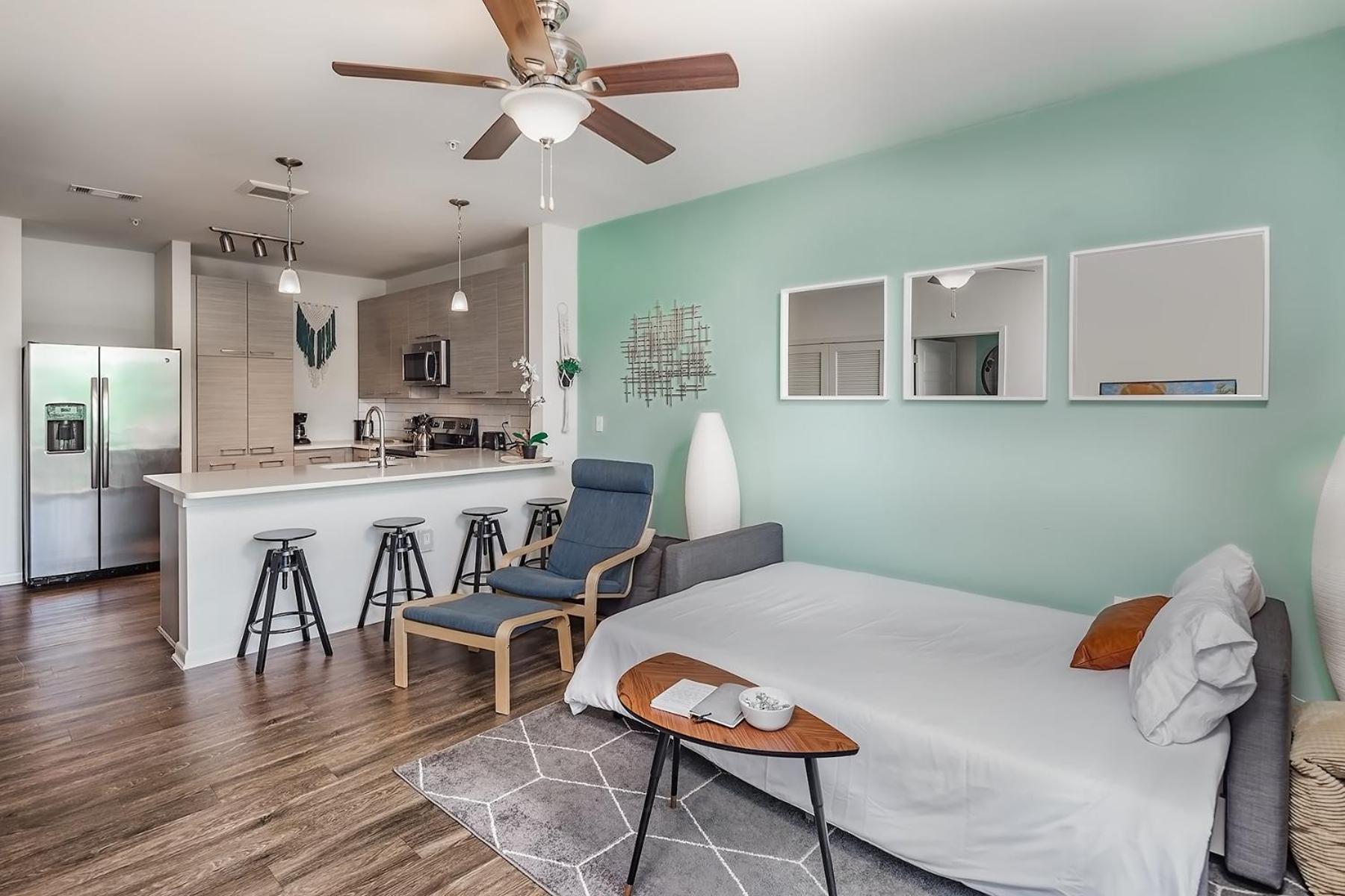Uptown 4Th Ward Luxury Apt Year-Round Pool Charlotte Eksteriør billede