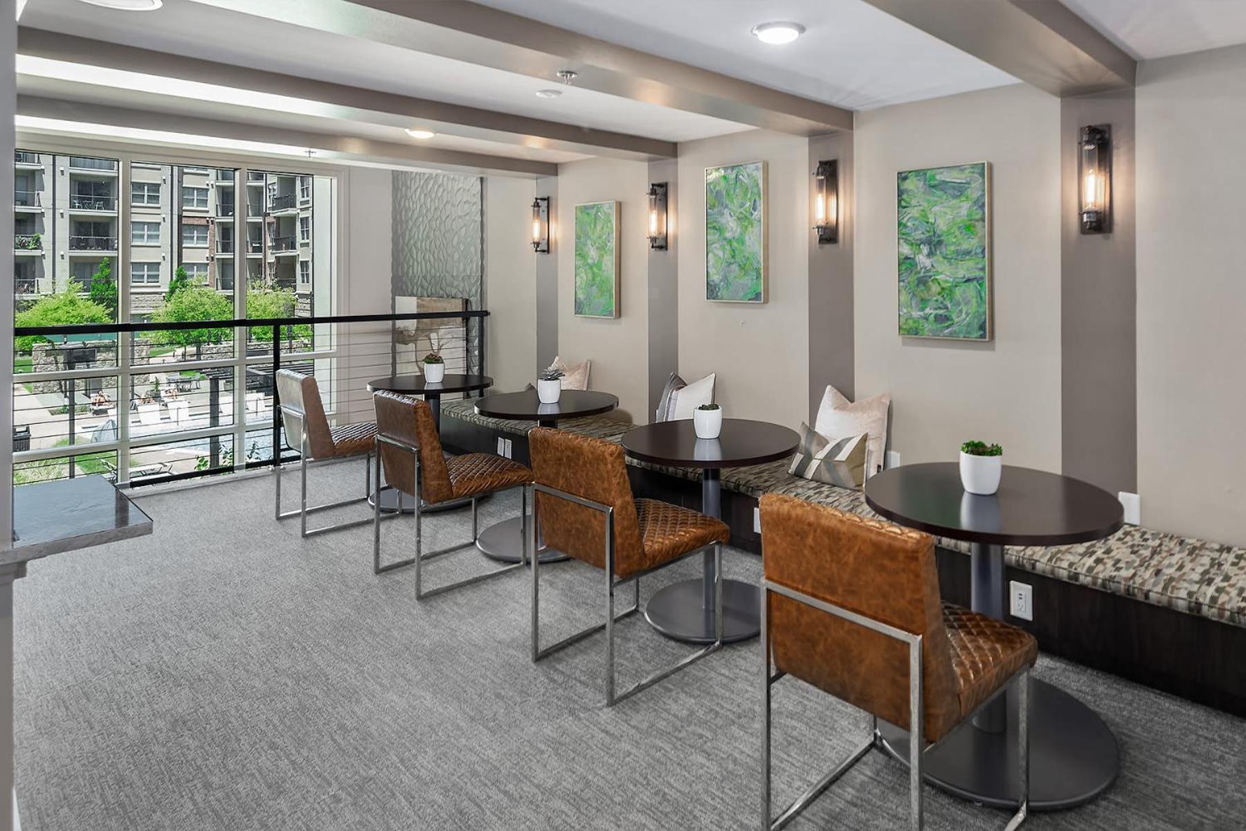 Uptown 4Th Ward Luxury Apt Year-Round Pool Charlotte Eksteriør billede