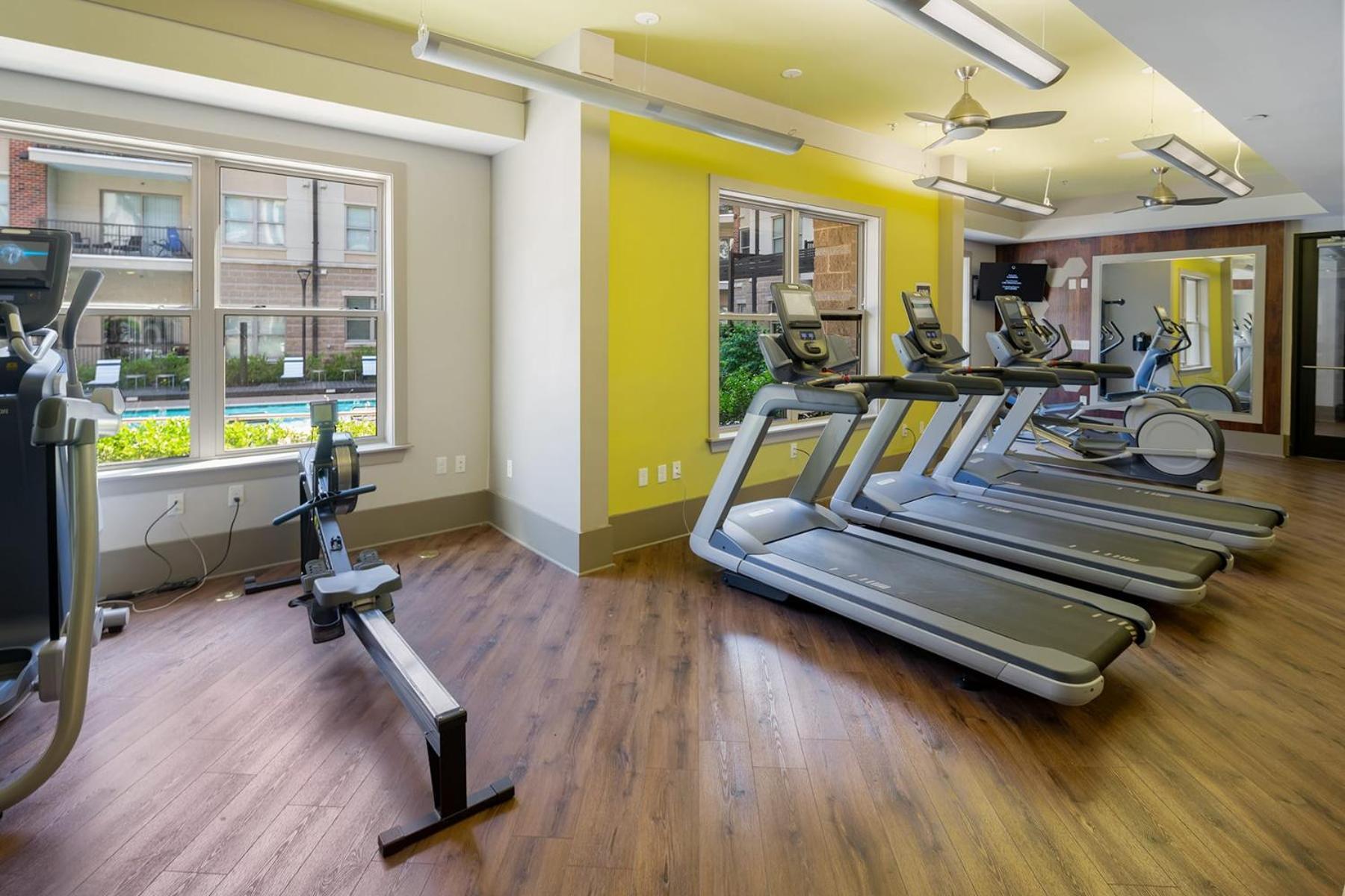 Uptown 4Th Ward Luxury Apt Year-Round Pool Charlotte Eksteriør billede