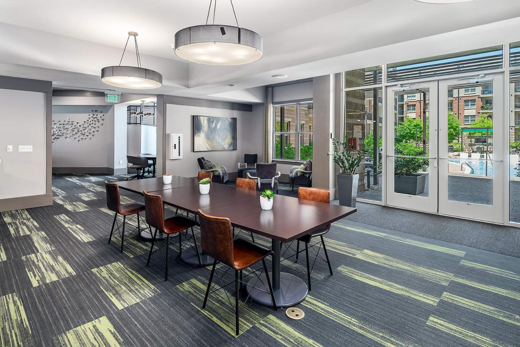Uptown 4Th Ward Luxury Apt Year-Round Pool Charlotte Eksteriør billede