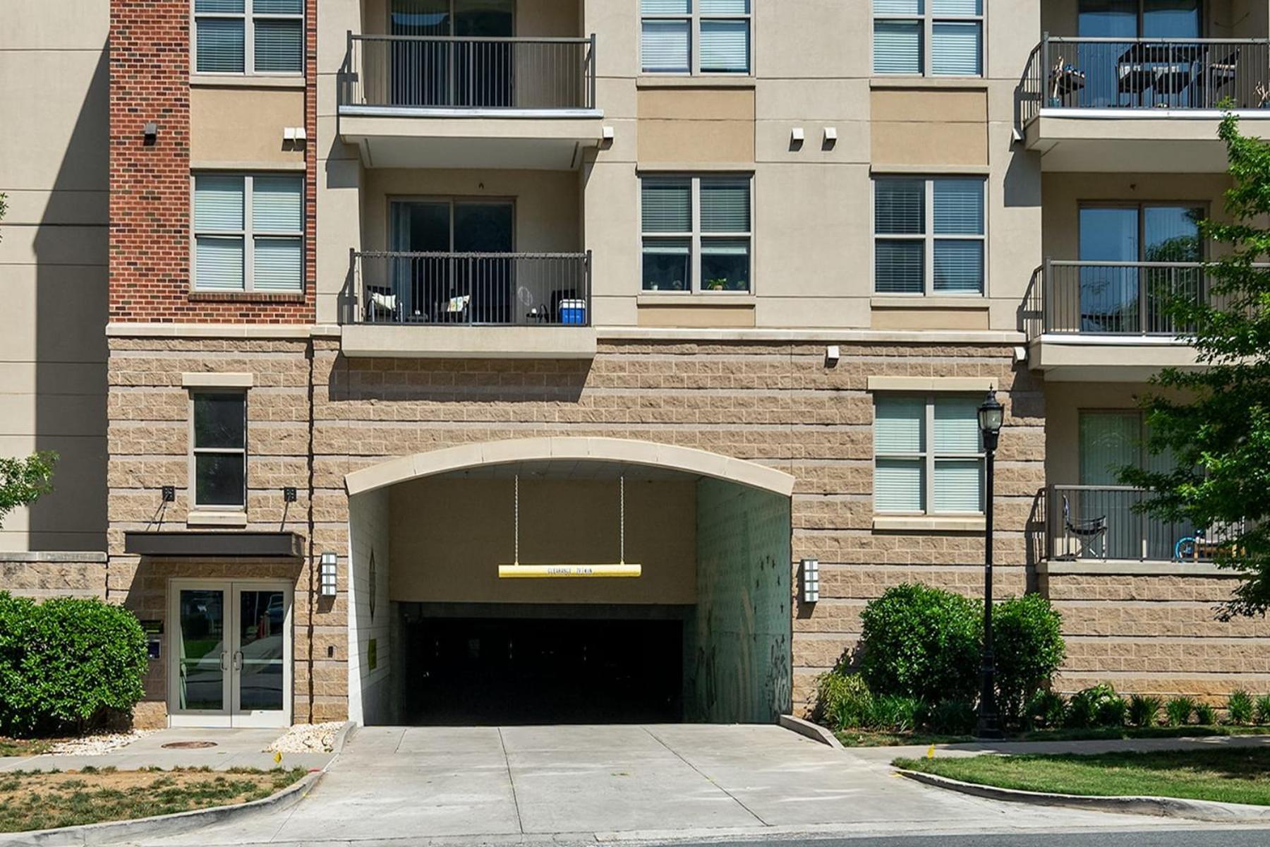 Uptown 4Th Ward Luxury Apt Year-Round Pool Charlotte Eksteriør billede